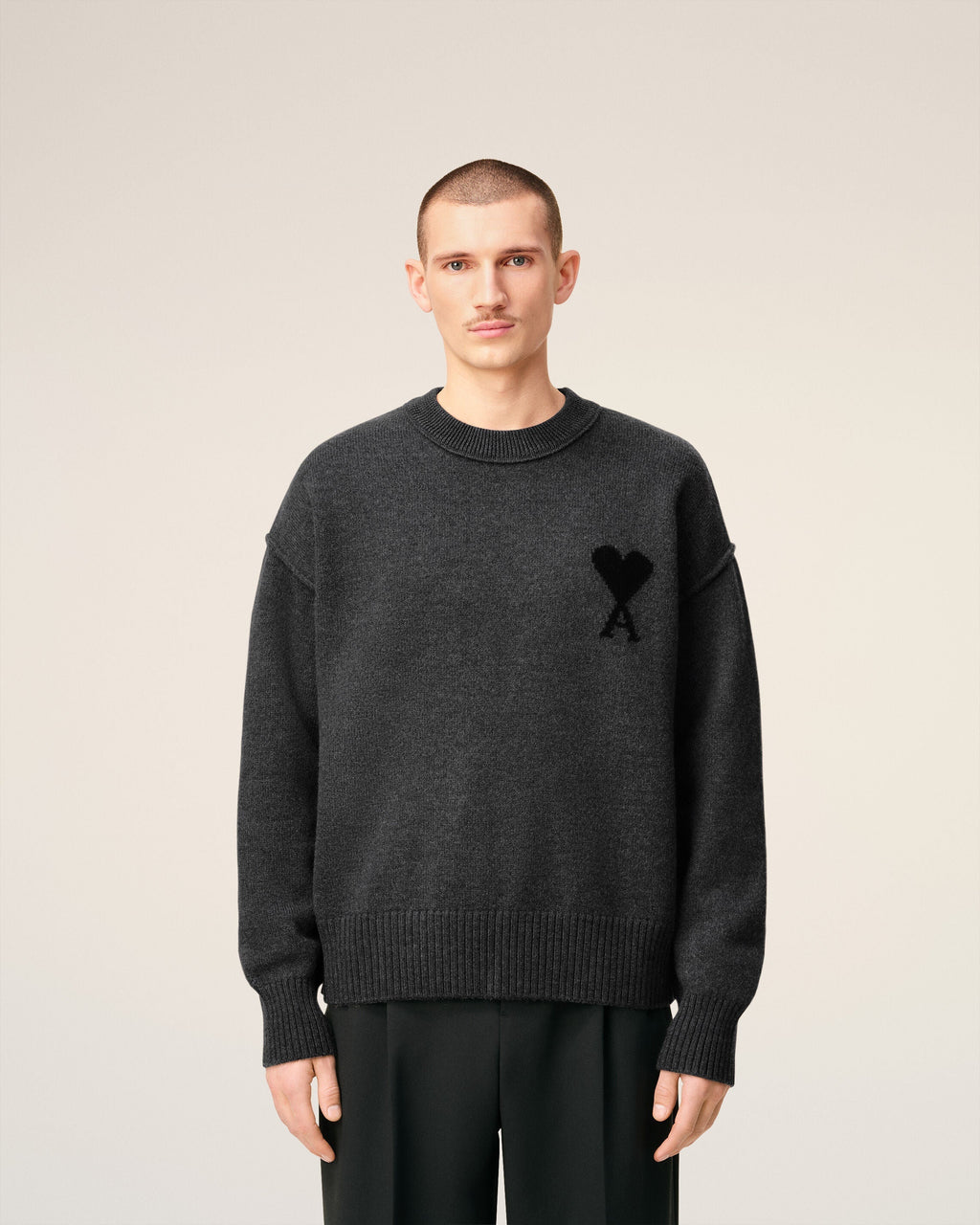 Pull Gris Col Rond Ami De Coeur En Laine